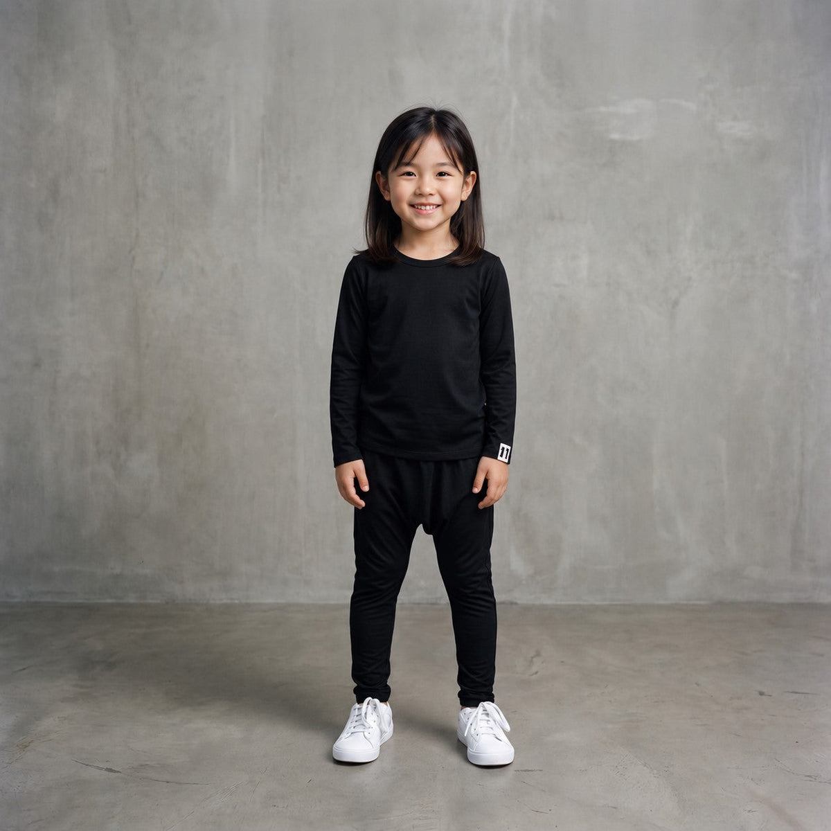 Japanese girl wearing black bamboo long set