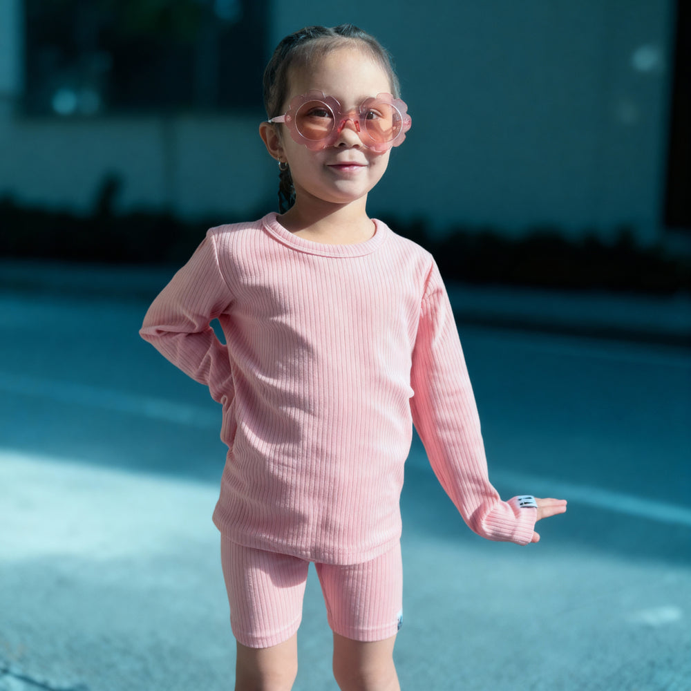 
                  
                    Ribbed Long Sleeve Tee Kids
                  
                