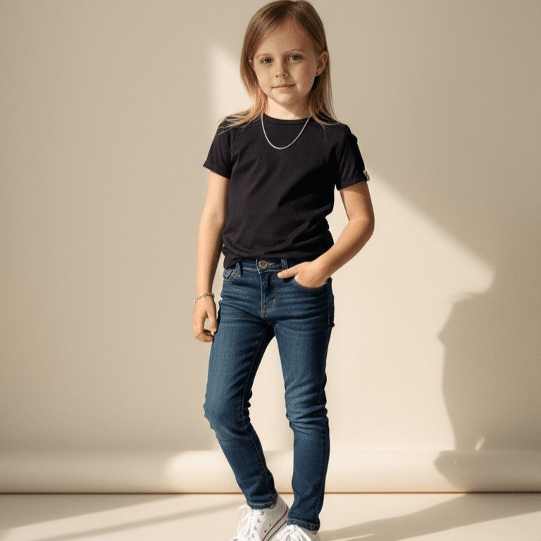 
                  
                    Essential Tee Kids
                  
                